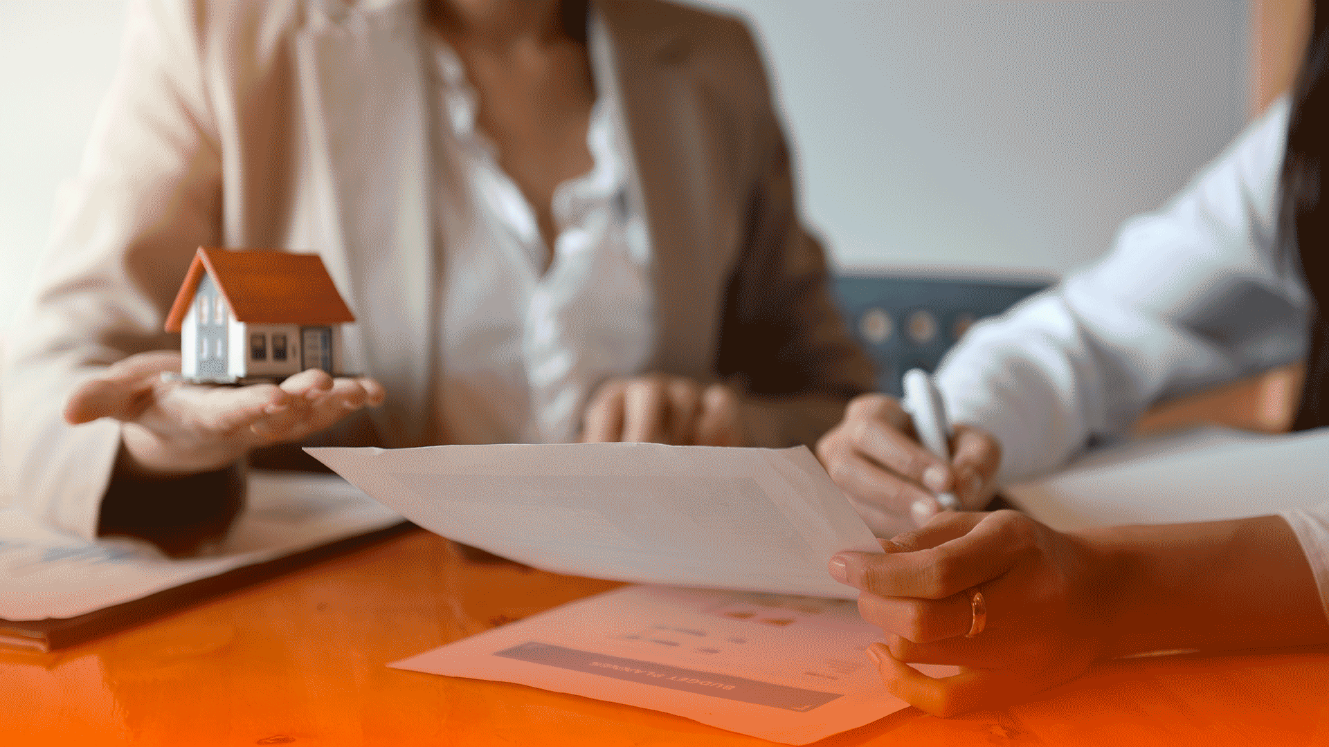 Rentar un local comercial: ¿qué documentos necesitas?