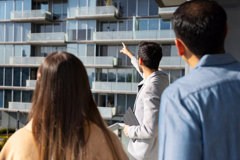 ¿Cuánto tarda en venderse una casa? Datos clave para decidir