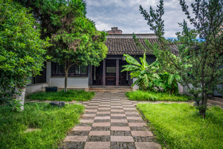 Casas con jardín: espacios ideales para vivir y disfrutar al aire libre