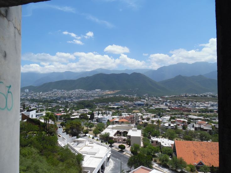 Contry Monterrey: equilibrio entre confort urbano y espacios amplios